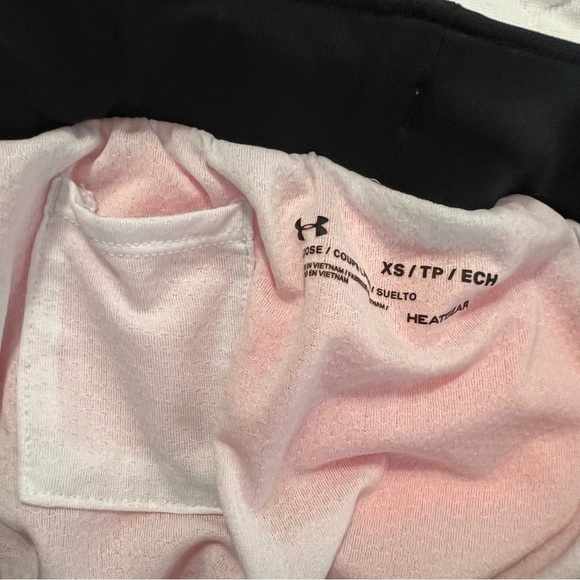 Under Armour Running Shorts Bright Coral Pink Orange XS - Picture 9 of 9